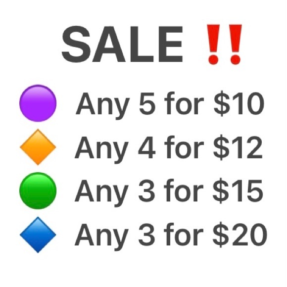 🟣 {5/$10} Shower Curtain Hooks - 12 pack - white - Picture 7 of 8